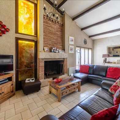 Maison 6 pièces 299900 €