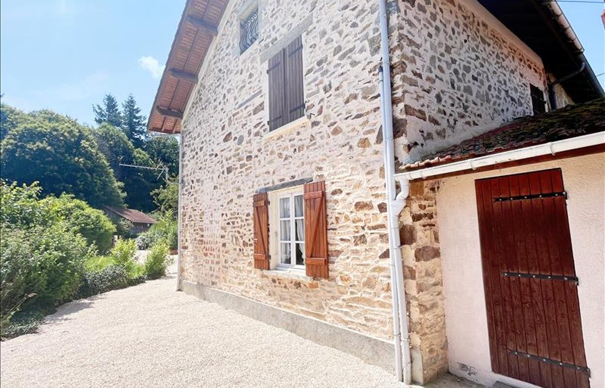 maison 4 pièces 86 m2 à vendre à Dournazac (87230)