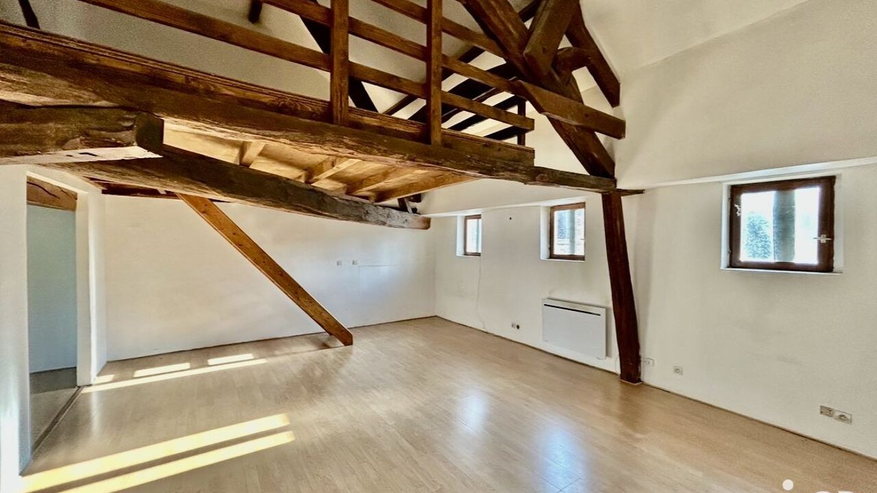 appartement 2 pièces 64 m2 à vendre à Voulx (77940)