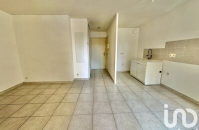 vente appartement 145 000 € à proximité de La Crau (83260)