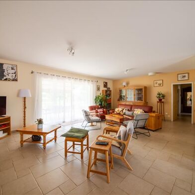 Maison 10 pièces 550000 €