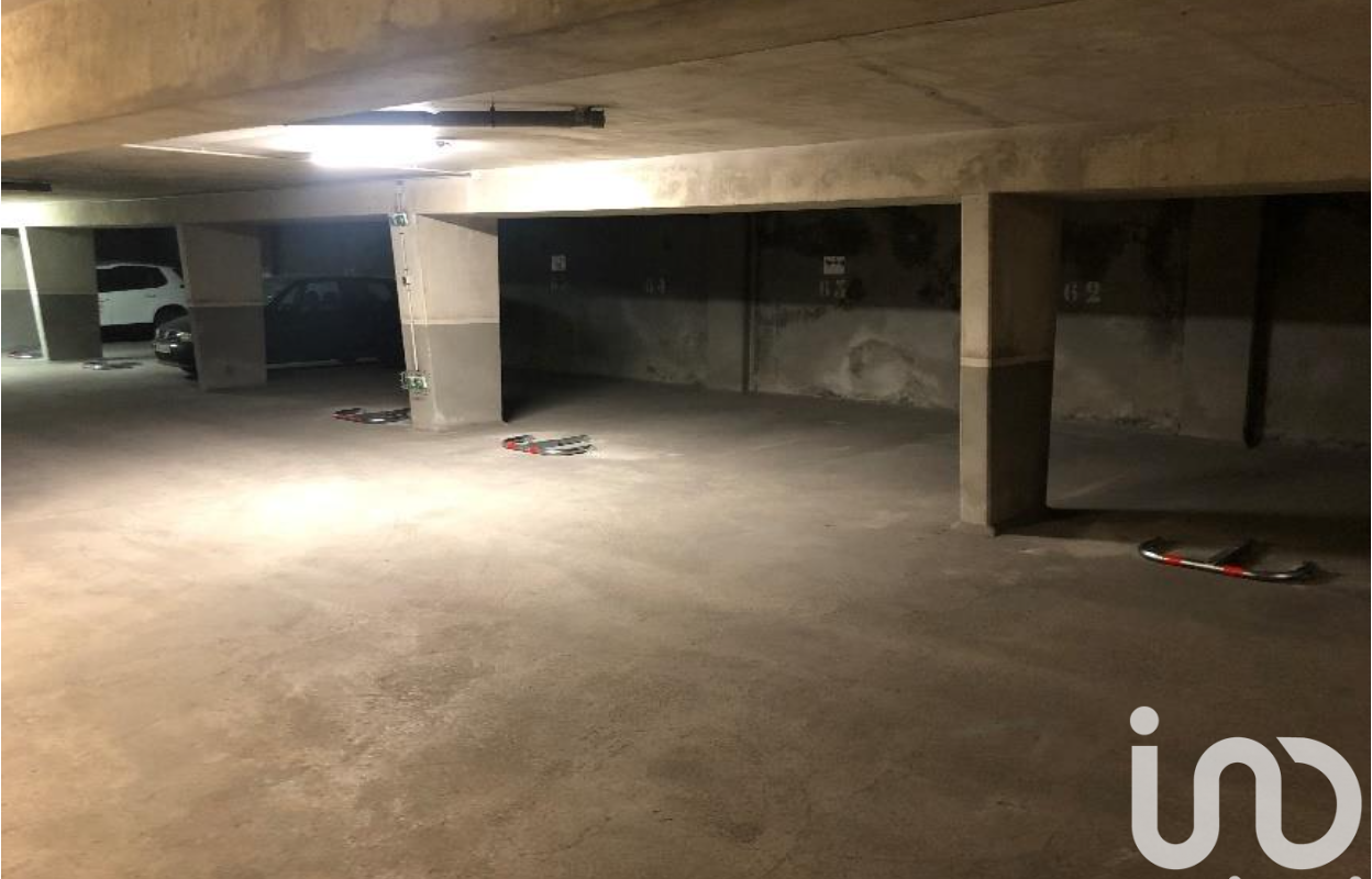 garage  pièces 10 m2 à vendre à Montpellier (34000)