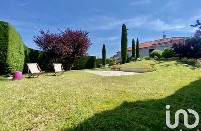 vente maison 395 000 € à proximité de Saint-Just-Malmont (43240)