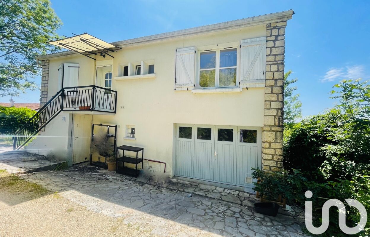 maison 6 pièces 101 m2 à vendre à Puy-l'Évêque (46700)