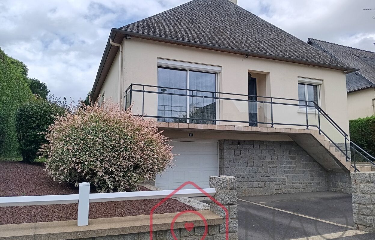 maison 6 pièces 115 m2 à vendre à Saint-Etienne-en-Cogles (35460)
