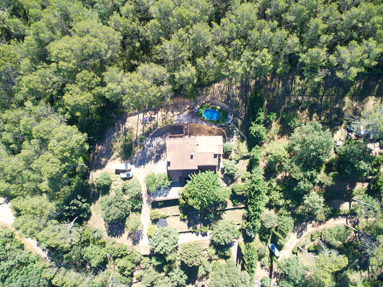 Maison de 8 pièces (231 m²) à vendre à CARNOULES — photo 1