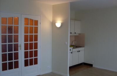 location appartement 778 € CC /mois à proximité de Guyancourt (78280)