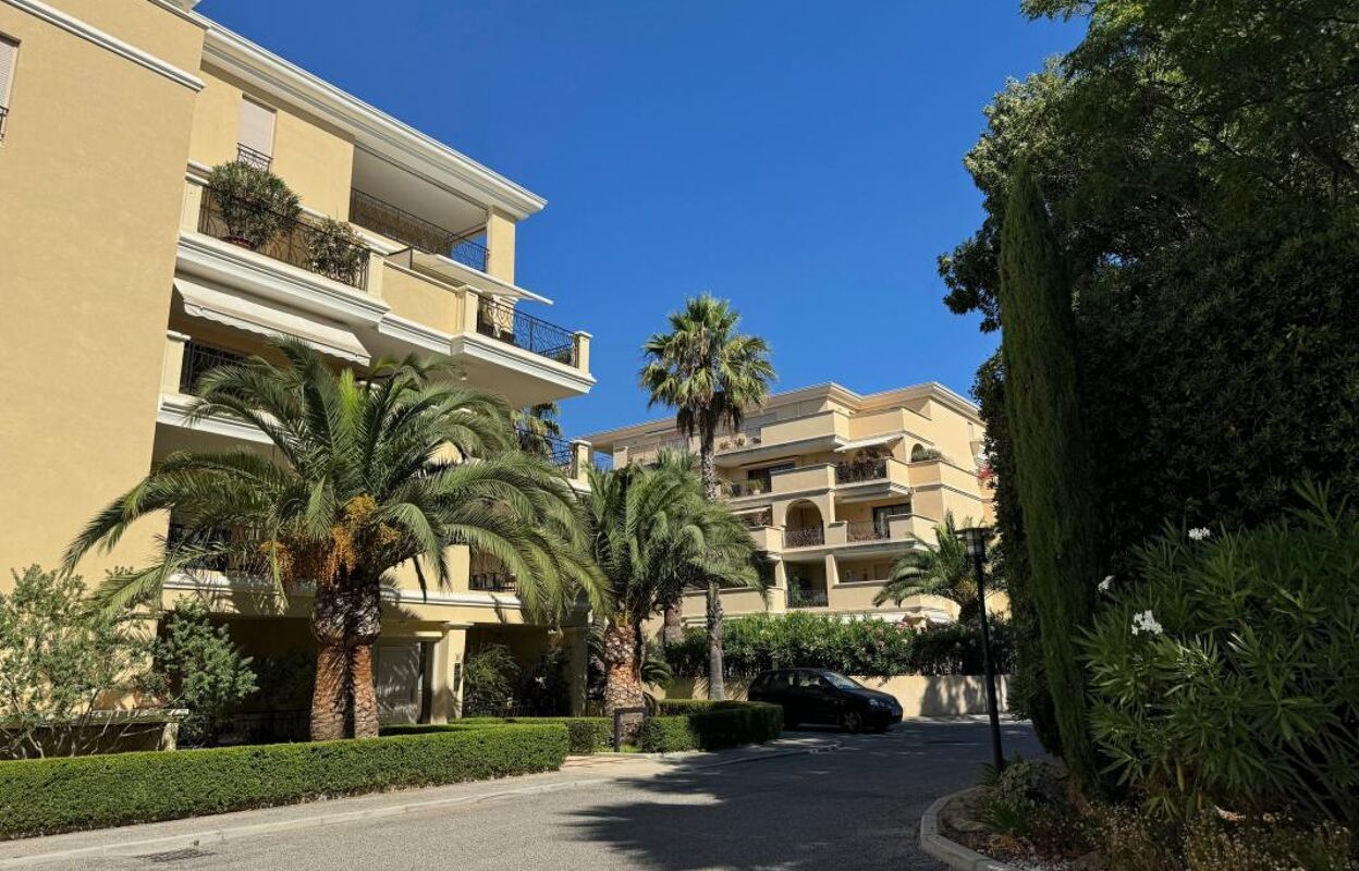 appartement 4 pièces 104 m2 à vendre à Hyères (83400)