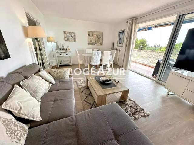 LOCATION SAISONNIÈRE - APPARTEMENT 4 COUCHAGES - ANTIBES — photo du bien