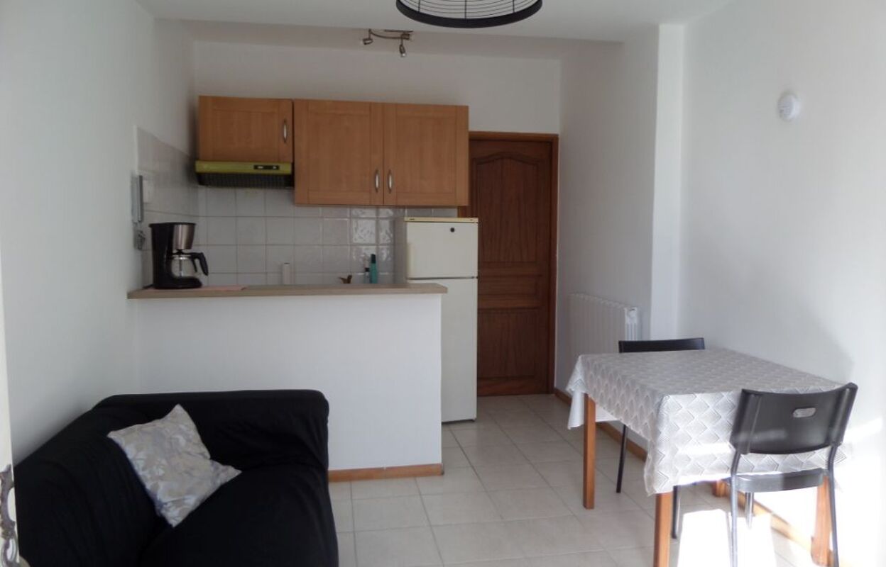 appartement 2 pièces 23 m2 à louer à Villelaure (84530)