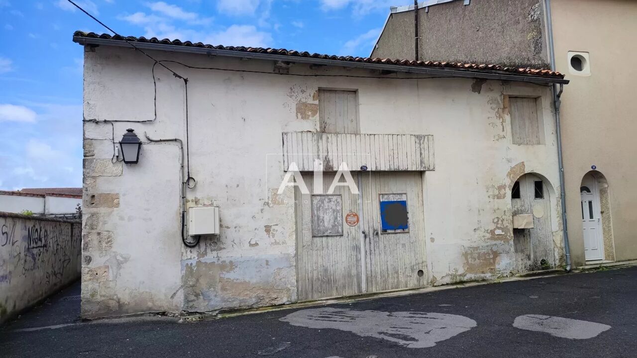 maison  pièces 70 m2 à vendre à Ruffec (16700)