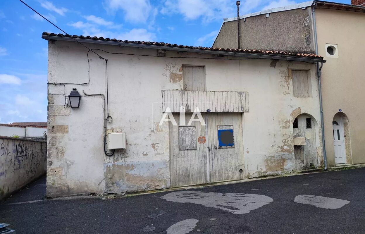 maison  pièces 70 m2 à vendre à Ruffec (16700)