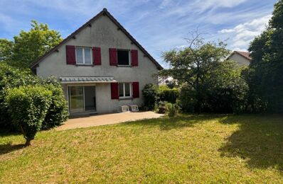 location maison 1 240 € CC /mois à proximité de Bourgogne-Fresne (51110)