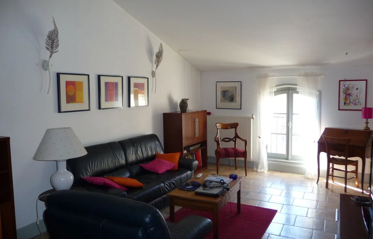 appartement 4 pièces 87 m2 à louer à Uzès (30700)