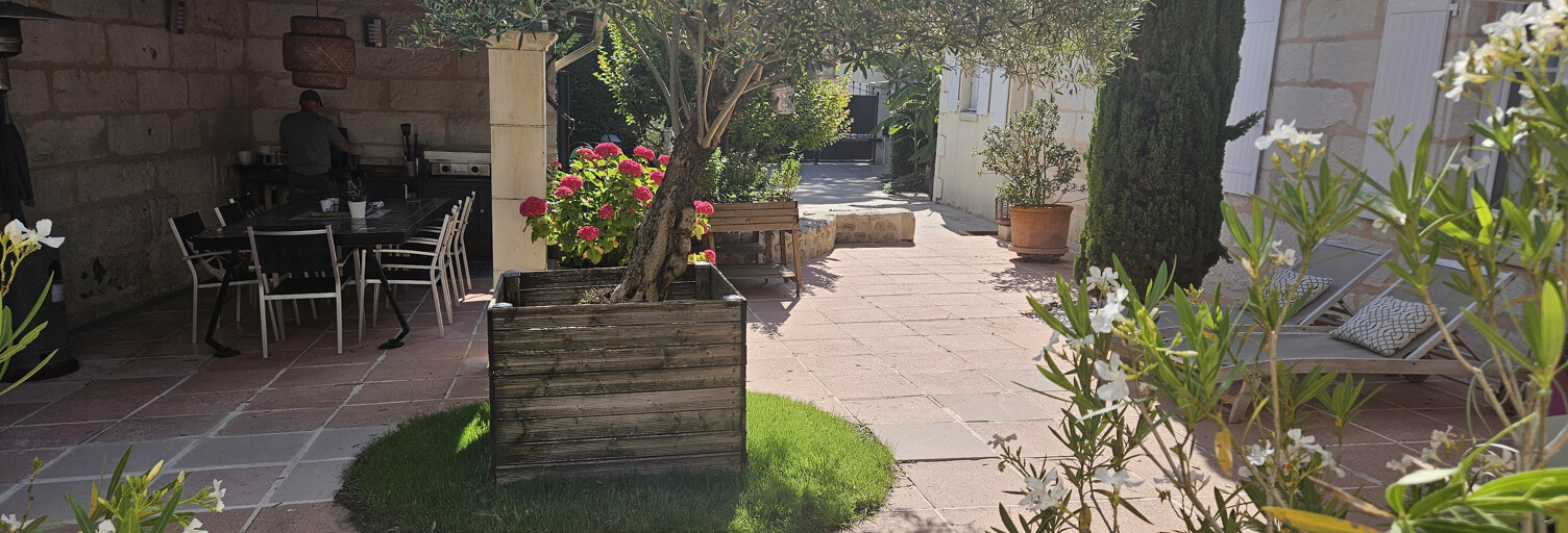 Maison 4 Pièces 154 m² à vendre à Saintes (17100)