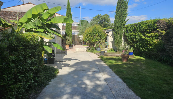 Villa / Maison 4 pièces  à vendre Saintes 17100
