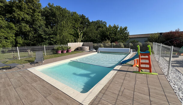 Villa / Maison 6 pièces  à vendre Saintes 17100