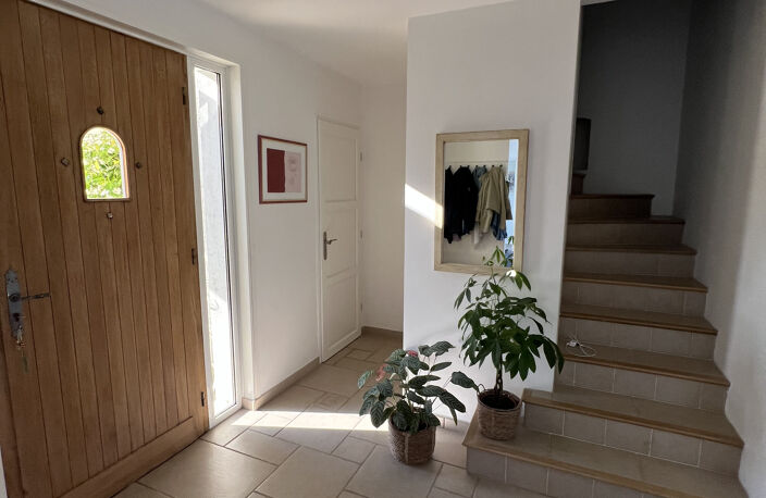 MAISON AVEC DEPENDANCE ET GRAND TERRAIN — photo 5