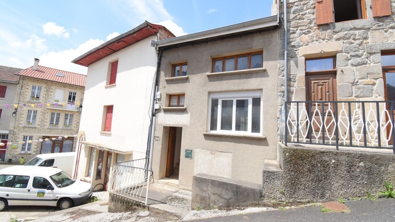 maison 4 pièces 70 m2 à vendre à Rochepaule (07320)