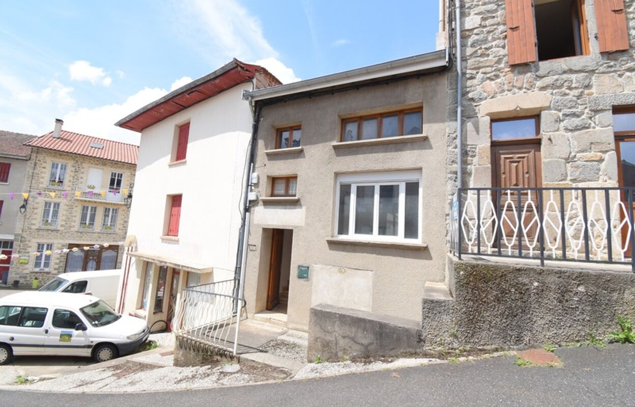 maison 4 pièces 70 m2 à vendre à Rochepaule (07320)