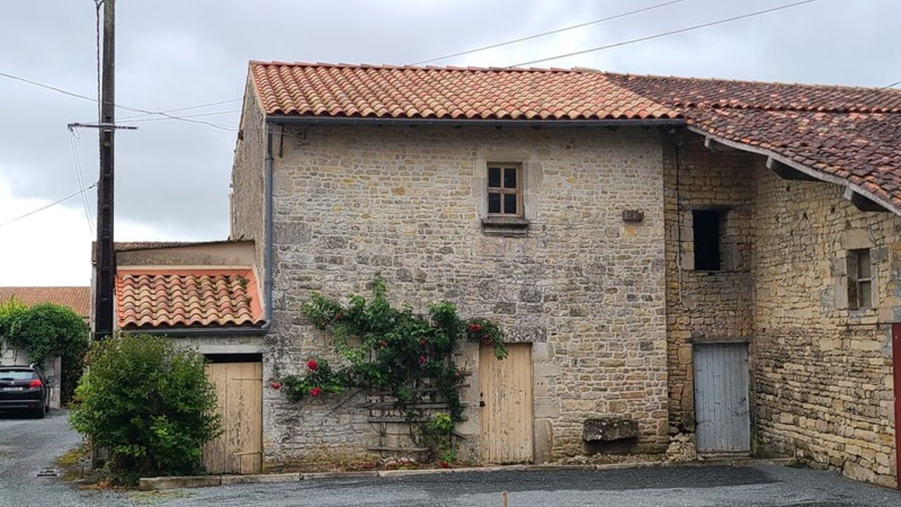 maison 1 pièces 98 m2 à vendre à Aumagne (17770)