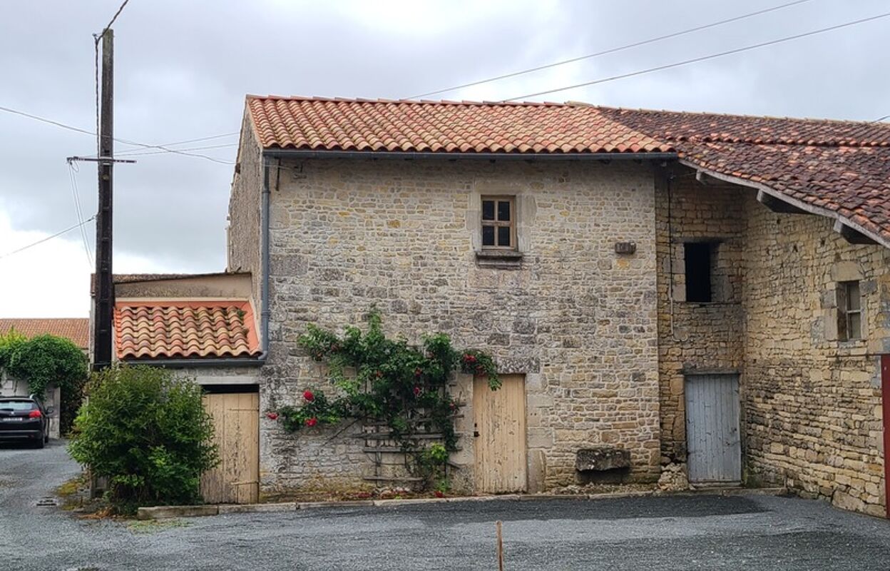 maison 1 pièces 98 m2 à vendre à Aumagne (17770)