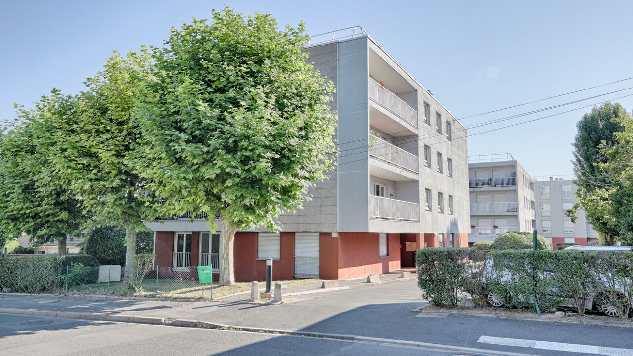 appartement 4 pièces 81 m2 à vendre à Noisy-le-Grand (93160)