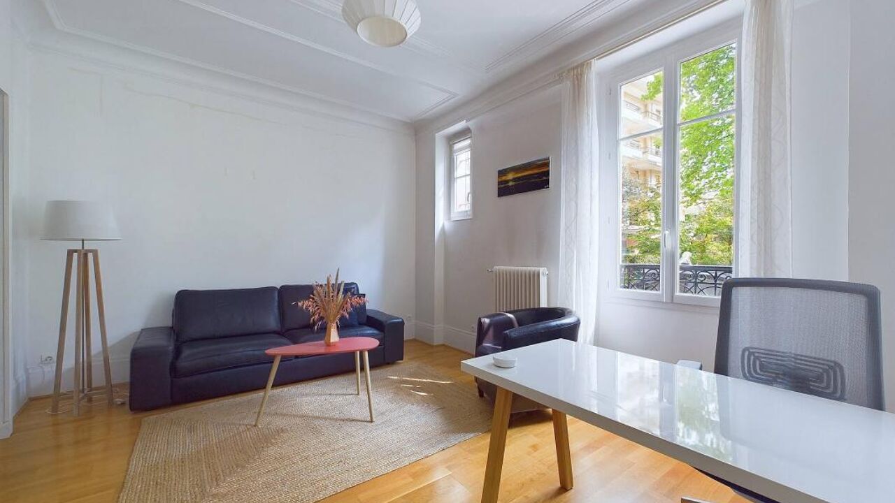 appartement 2 pièces 42 m2 à vendre à Levallois-Perret (92300)