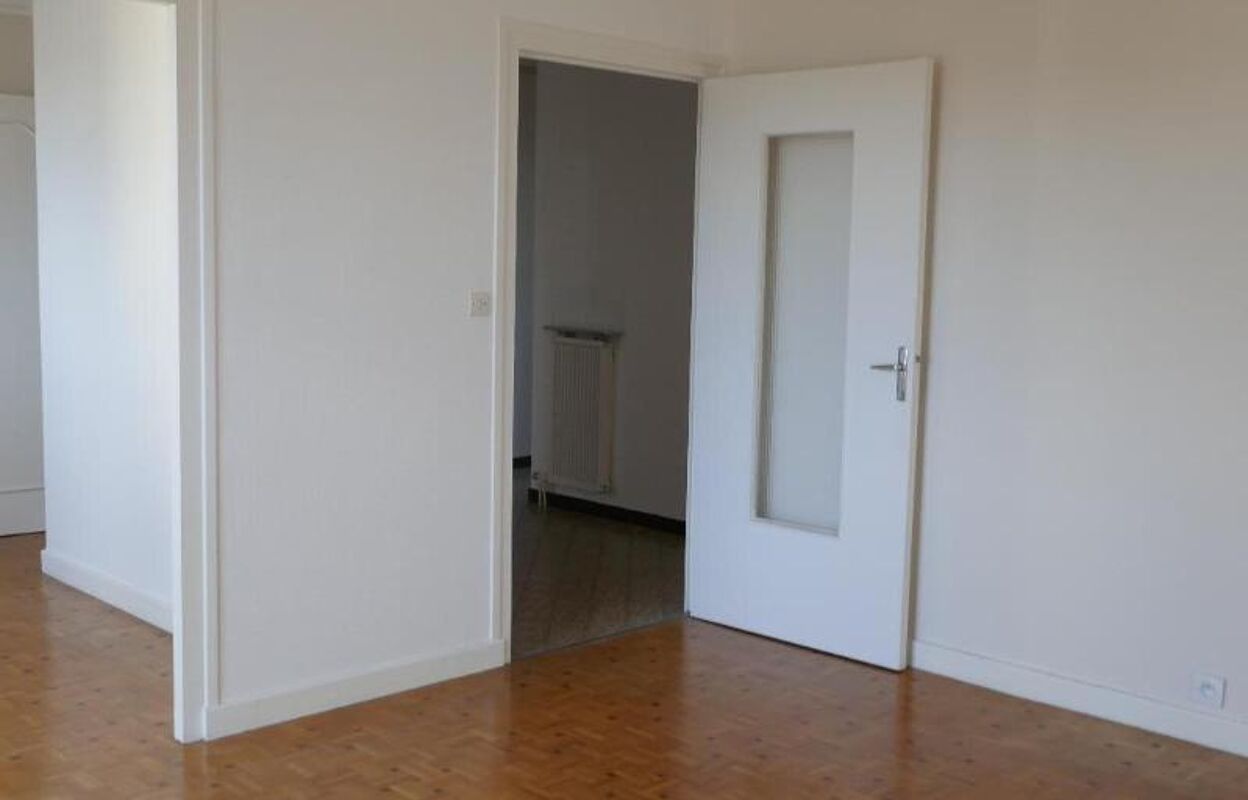 appartement 3 pièces 66 m2 à louer à La Ricamarie (42150)