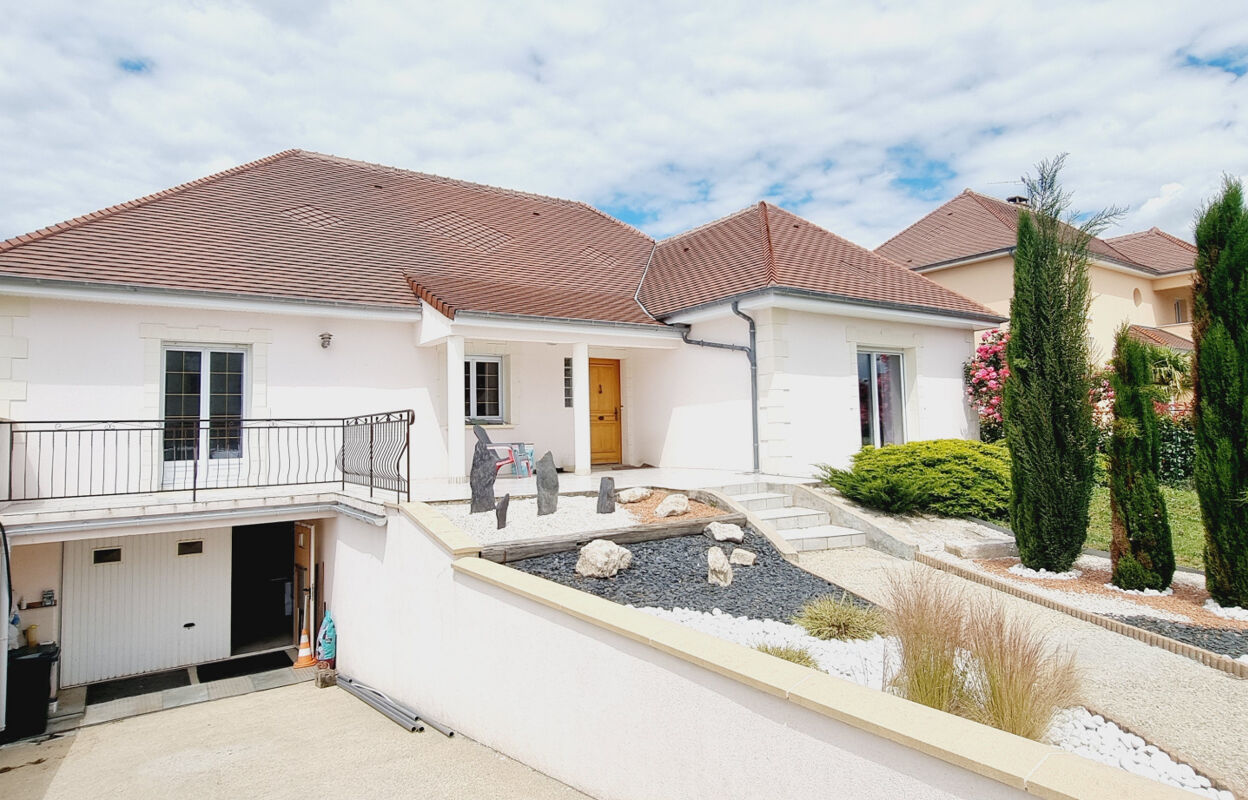 maison 6 pièces 141 m2 à vendre à Châteaudun (28200)