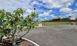 Local industriel  1541 m² à vendre à Roujan (34320)