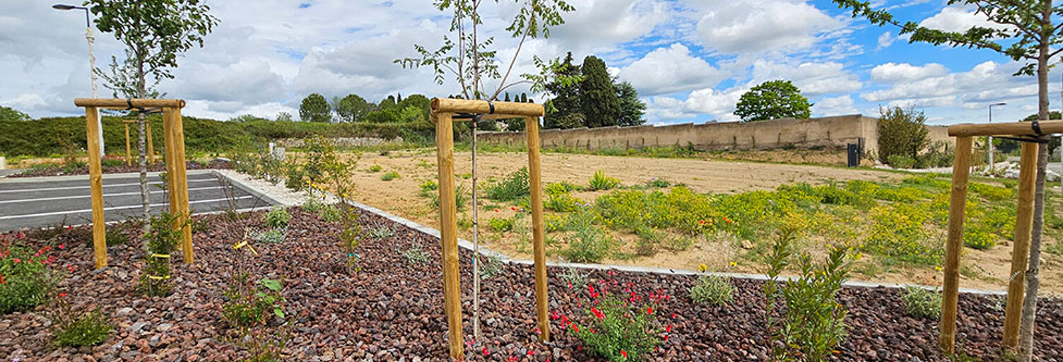 Local industriel  505 m² à vendre à Pouzolles (34480)