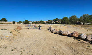 Local industriel  450 m² à vendre à Pouzolles (34480)