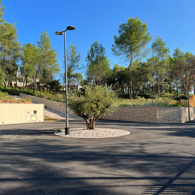 Local industriel  430000 €