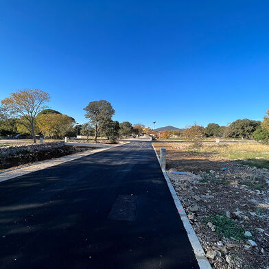 Local industriel  199000 €