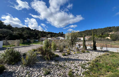 Terrain - 687 — photo du bien