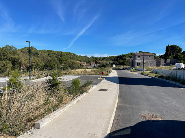 Terrain - 330 — photo du bien