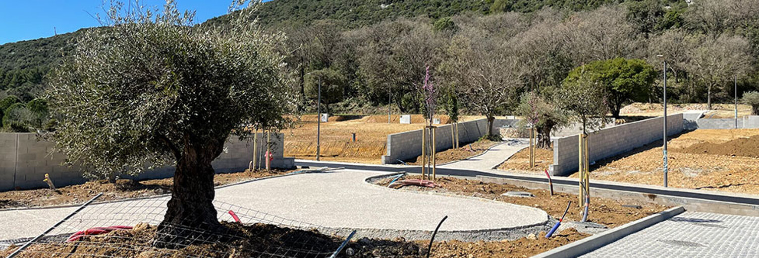 Local industriel  297 m² à vendre à Vailhauquès (34570)