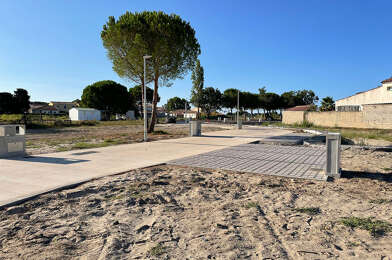 Local industriel  215000 €