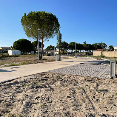 Local industriel  215000 €