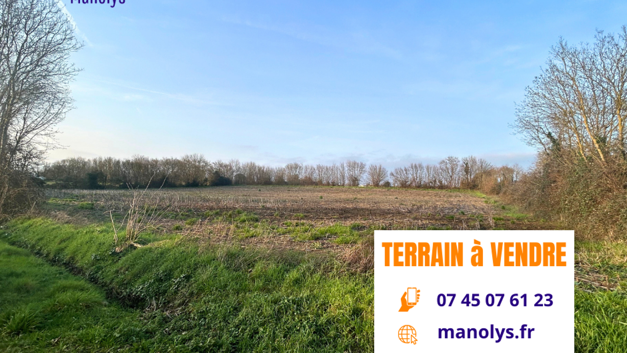 terrain  pièces 537 m2 à vendre à Surgères (17700)