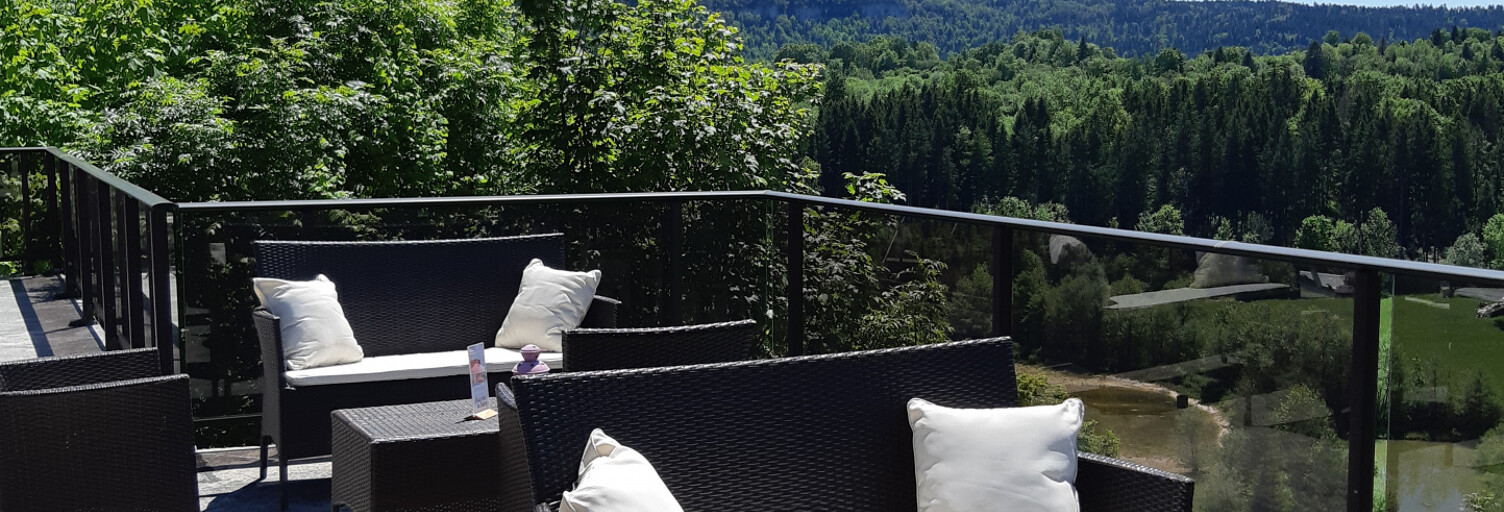 Divers  720 m² à vendre à Doucier (39130)