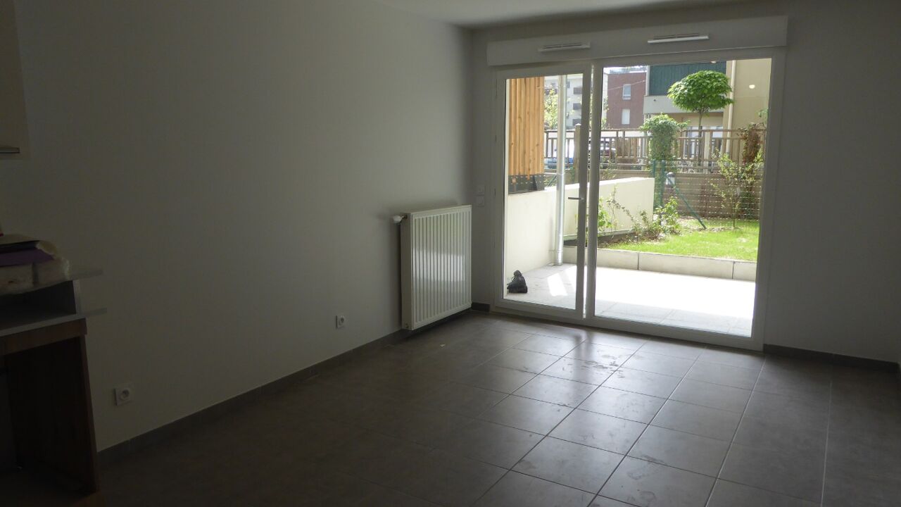 appartement 3 pièces 55 m2 à louer à Francheville (69340)