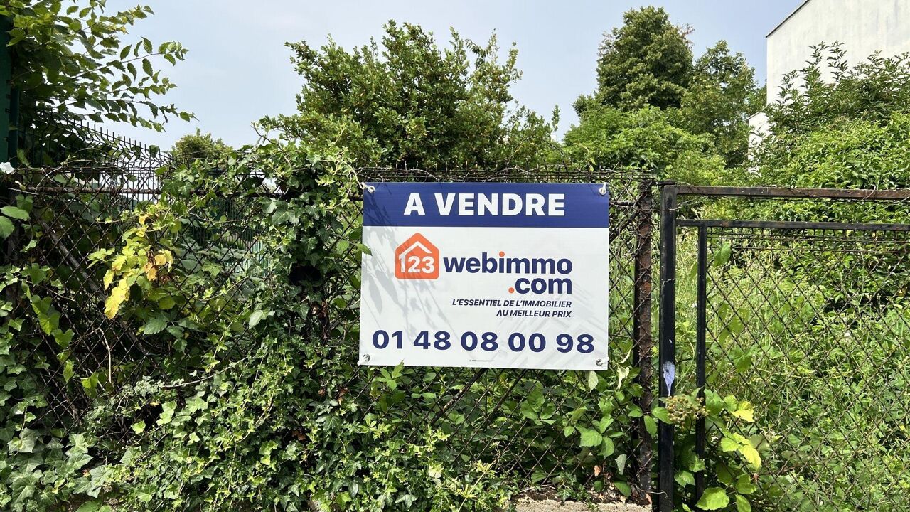 terrain  pièces 287 m2 à vendre à Vitry-sur-Seine (94400)