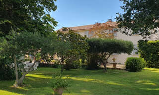 Maison 11 Pièces 244 m² à vendre à Pujaut (30131)