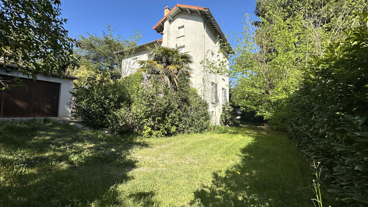 maison 9 pièces 300 m2 à vendre à Alès (30100)