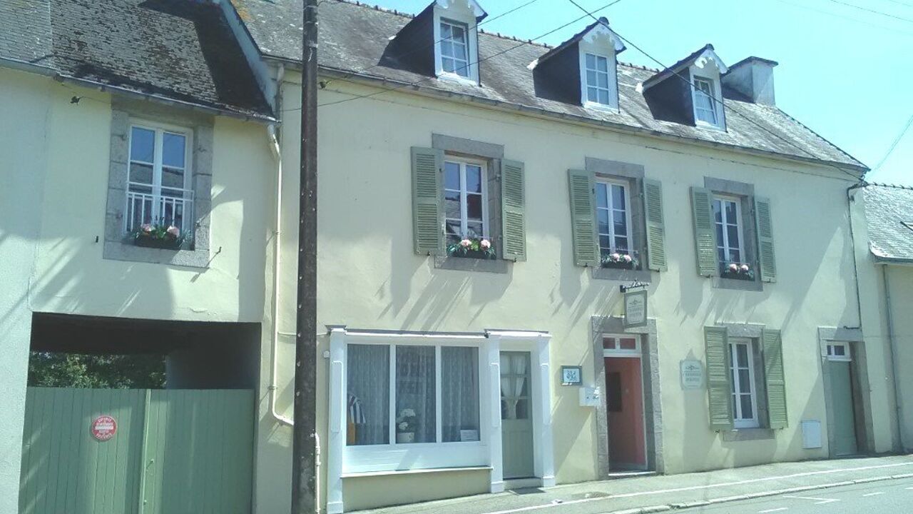 maison 8 pièces 252 m2 à vendre à Châteauneuf-du-Faou (29520)