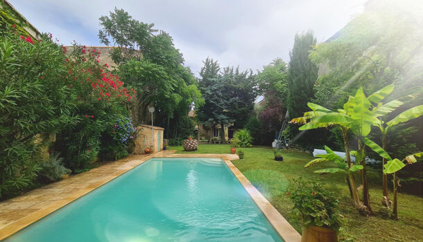 Villa / Maison 8 pièces  à vendre Aimargues 30470