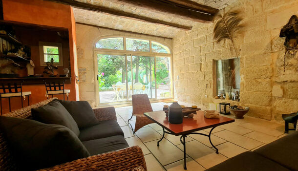 Villa / Maison 8 pièces  à vendre Aimargues 30470