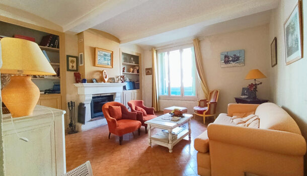 Villa / Maison 8 pièces  à vendre Aimargues 30470